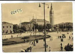 Emilia Romagna-rimini Piazzale Tripoli Differente Veduta Animatissima Anni 50 Del Piazzale (v.retro) - Rimini