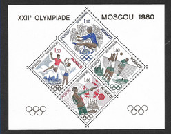 Monaco Bloc Spécial Gommé N°11** Des Timbres N°1218/1221**. 1980 J.O De Moscou. Cote 300€ - Waffenschiessen