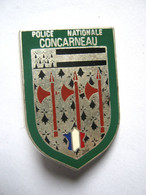 ANCIEN INSIGNE DE LA POLICE NATIONALE DE CONCARNEAU ETAT EXCELLENT Y. DELSART - Police & Gendarmerie