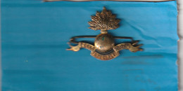 ***  INSIGNES  ***  Ecole Militaire Spéciale - Armée De Terre