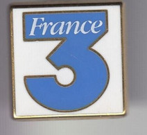 AB83 Pin's ARTHUS BERTRAND MEDIA TELE FRANCE 3 LOGO  Achat Immédiat Immédiat - Médias