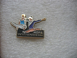 Pin's De La Société De Gymnastique Des MDPA (Mines De Potasse D'Alsace) à Wittenheim (Dépt 68) - Gymnastique