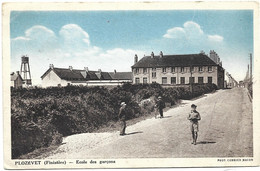 Plozévet : Ecole Des Garçons - Plozevet