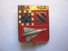 AIR LA BASE AERIENNE DE DIJON LA BA 102 MIRAGE 2000 Y. DELSART ETAT EXCELLENT - Luftwaffe