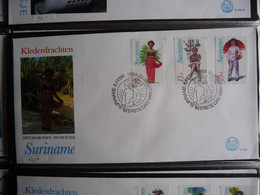 (SUR) SURINAME 1980  FDC E039A +E039B TRADITIONAL WARE, TRACHTEN, KLEDERDRACHT. - Surinam