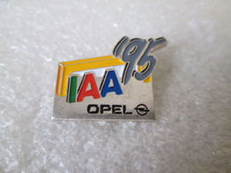 PIN'S     LOGO    OPEL  IAA 95 - Opel