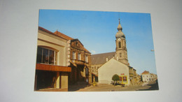 Carte Postale : Moselle, Freyming, La Mairie Et L'Eglise - Freyming Merlebach