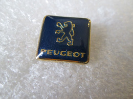 PIN'S     LOGO    PEUGEOT - Peugeot
