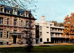 Chantilly * La Maison De Convalescence Fondation Alphonse De Rothschild * Le Château - Chantilly