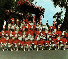 13 / MARSEILLE  / MENPENTI / GROUPE DE MAJORETTES A.E.L - Timone, Baille, Pont De Vivaux