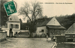 Chamoux * Rue Et Le Ruisseau * Abreuvoir * La Mairie - Andere & Zonder Classificatie