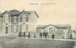 CPA FRANCE 13 "Mallemort, Groupe Scolaire Des Filles" - Mallemort