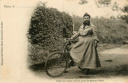 Thaon * Madame DELAY , Cycliste * Phénomène Femme à Barbe * Type Personnage - Thaon Les Vosges