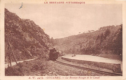 22-GOUAREC- LE BONNET ROUGE ET LE CANAL - Gouarec