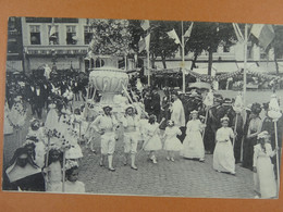 Tongres Procession Des S.Reliques 23 Corbeille... - Tongeren