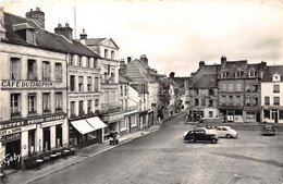 61-LAIGLE- PLACE DES HALLES ET RUE ROMAIN-DARCHY - L'Aigle