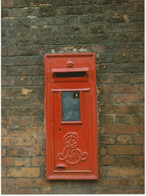 RP (8,8x11,7mm –no Postcard) Old Letter Box From The EVII Period ASBOURNE, Derby - Poste & Postini