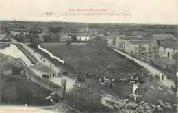 / CPA FRANCE 65 "Castelnau Rivière Basse, Place Des écoles" / PRECURSEUR, Avant 1900 - Castelnau Magnoac