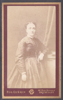 PHOTO CDV * DAME AVEC BELLE ROBE - MODE * Photo Guérin Bruxelles - Alte (vor 1900)