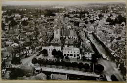 Delcampe - 58 / Cosne Sur Loire (Nievre) Boulevard De La République Et Place De L'Hotel De Ville - Cosne Cours Sur Loire
