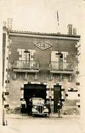 Agen * Carte Photo * Devanture P.E.N. D. LAYTHOU Eseences & ... Dépositaire Société, Cours Du 14 Juillet * Commerce Auto - Agen