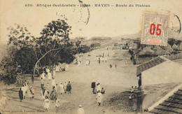 CPA - Afrique > Soudan > KAYES Route Du Plateau Daté 1905 - Collection FORTIER Photo Dakar - TBE - Soudan