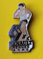 Pin's Renault Rennes . A.C.R.S Cross Country - Renault