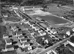 35-COMBOURG-VUE GENERALE DU STADE DU COURS COMPLEMENTAIRES DES AVENUE DES PRUNUS ET DES CITES - Combourg