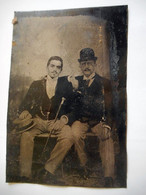 PHOTO CDV 19 EME FERROTYPE HOMME CHAPEAU CANNE - Ancianas (antes De 1900)