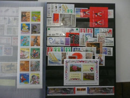 ANNEE COMPLETE 1993 - 66 Timbres Neufs** - 1990-1999