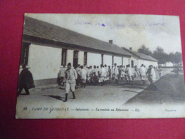 CAMP DE SATHONAY - INFANTERIE - LA RENTREE AU REFECTOIRE - Autres & Non Classés