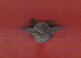 Rare Broche De Boutonnière Mécanicien Navigant AIR FRANCE Années 50 Fabrication Huguenin à Locle Suisse - Other & Unclassified