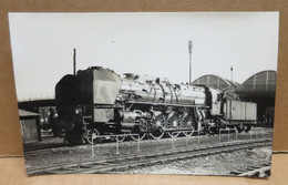 LOCOMOTIVE A VAPEUR Photographie Format Cpa Machine Gros Plan - Matériel