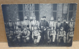 GUERRE 1914-18 Carte Photo Groupe De Soldats Gros Plan - Weltkrieg 1914-18