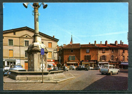 MONTLUEL - Place Carnot - Montluel