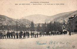 Ski Et Traineaux - Le Mont-Dore - Sports D'Hiver - En Route Pour La Vallée D'Enfer - Carte V.D.C. N° 4993 - Winter Sports