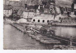 CPSM GF Dentelée Fumay, Passage De La Meuse Par La 1ère Armée Américaine Sept 1944. - Fumay