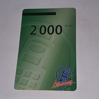 BENIN-(BJ-LIB-REF-0005/b)-green Phone-(49)-(2.000fcfa)-(021-2729-9344-703)-used Card+1card Prepiad Free - Benin