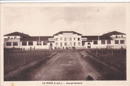 37 LA RICHE Groupe Scolaire , Entrée - La Riche