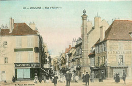 Moulins * Rue D'allier * Magasin Commerce Mode " à La Place D'allier " CHESNEAU - Moulins