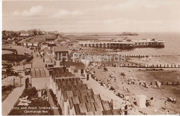 Clacton On Sea - Jetty And Beach Looking East - Old Postcard - England - 1928 - United Kingdom - Used - Clacton On Sea