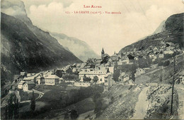 La Grave * Vue Centrale Du Village * Panorama Et Route - Andere & Zonder Classificatie