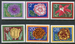 BULGARIA 1974 Garden Flowers MNH / **.  Michel 2345-50 - Unused Stamps