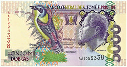 SAINT THOMAS & PRINCE - 5000 DOBRAS - 22.10.1996 - P. 65.a - Unc. - Prefix AA - Rei Amador - 5.000 - Sao Tomé Et Principe