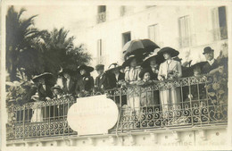 Cannes * Carte Photo * Hôtel Royal Luchon * Hommes Et Femmes à La Terrasse - Cannes