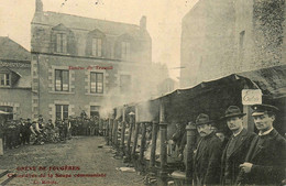 Fougères * Les Grèves * Chaudières De La Soupe Communiste  * Bourse Du Travail * Grève Grévistes * 1905 - Fougeres