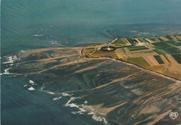 Cpm 10x15 .Vue Aérienne  (17) ILE D'OLERON. St DENIS D'OLERON. Phare De Chassiron .Vue D' Ensemble Des Ecluses - Ile D'Oléron