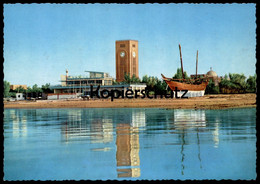 ÄLTERE POSTKARTE KUWAIT YACHTING CLUB AND THE SECONDARY CLOCK TOWER SHUWEIKH Yachclub Segelclub Ansichtskarte Postcard - Koeweit