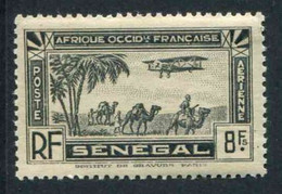 TIMBRE** De 1935 Gommé De La Poste Aérienne Du SENEGAL "8 F. - Avion Survolant Une Caravane" - Aéreo