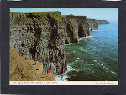 100786     Irlanda,   The   Cliffs  Of  Moher,  Near  Lahinch,  Co. Clare,      NV(scritta) - Clare